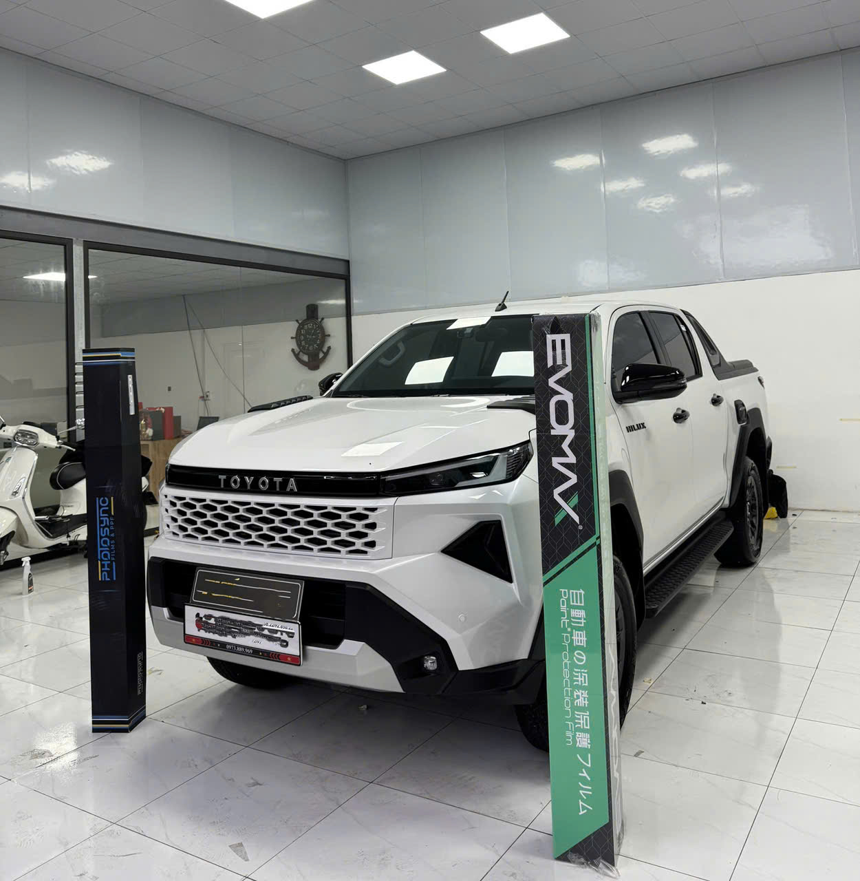 PPF có bị ố vàng không? Vì sao xe trắng cần công nghệ chống ố vàng tốt hơn?